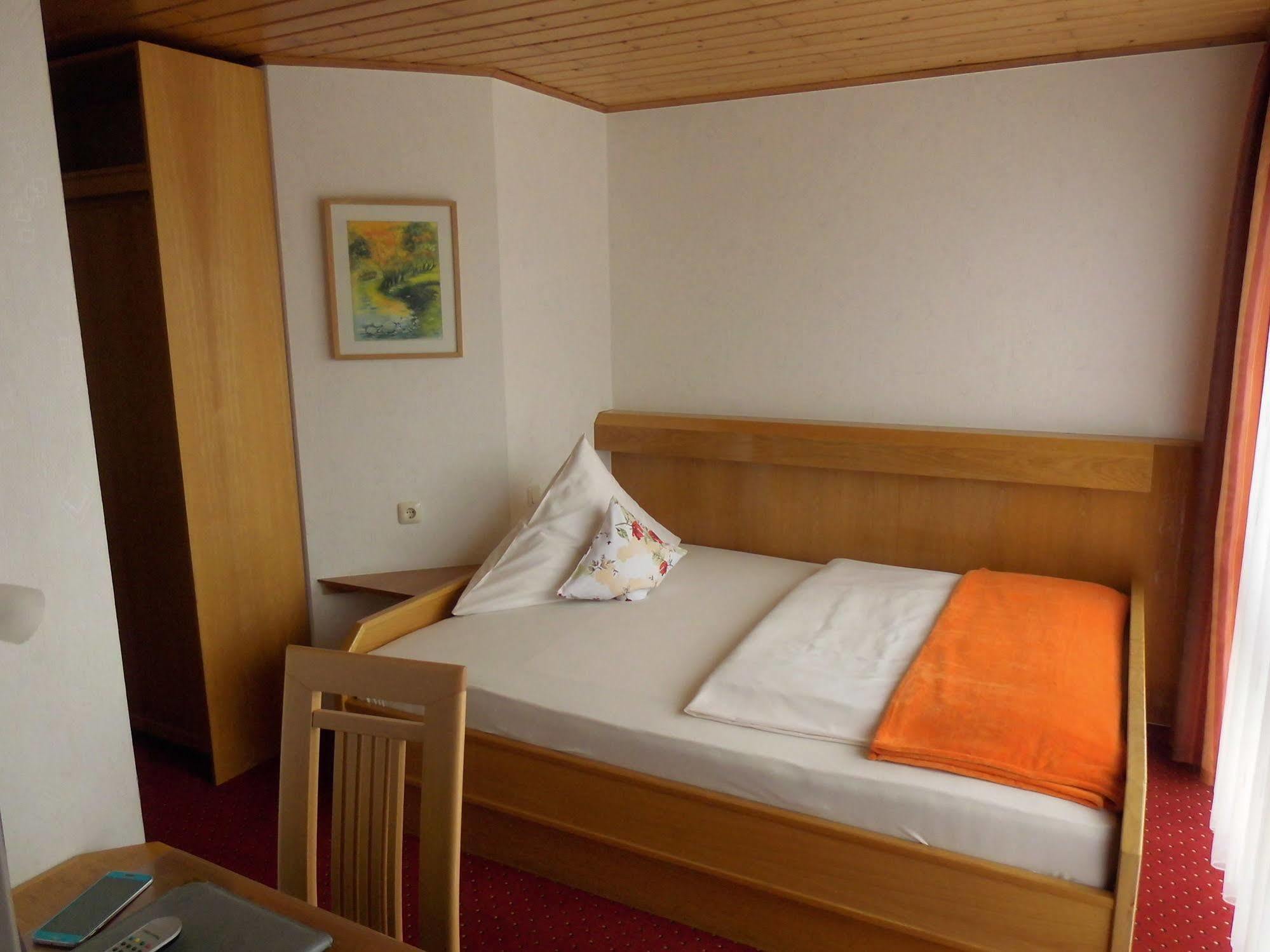 Hotel Schoos Fleringen Ngoại thất bức ảnh